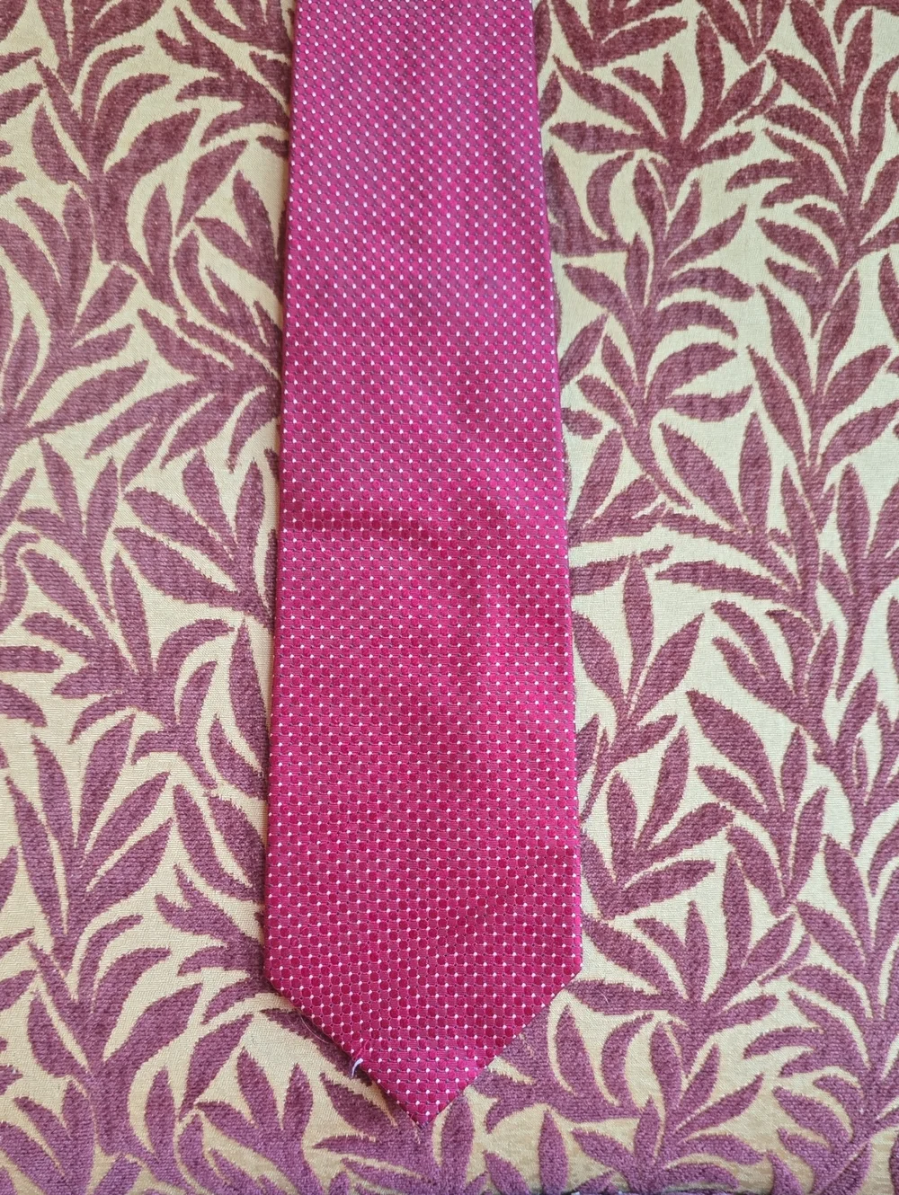 Men's Red Microdot Tie - Sleek Formal Accessory